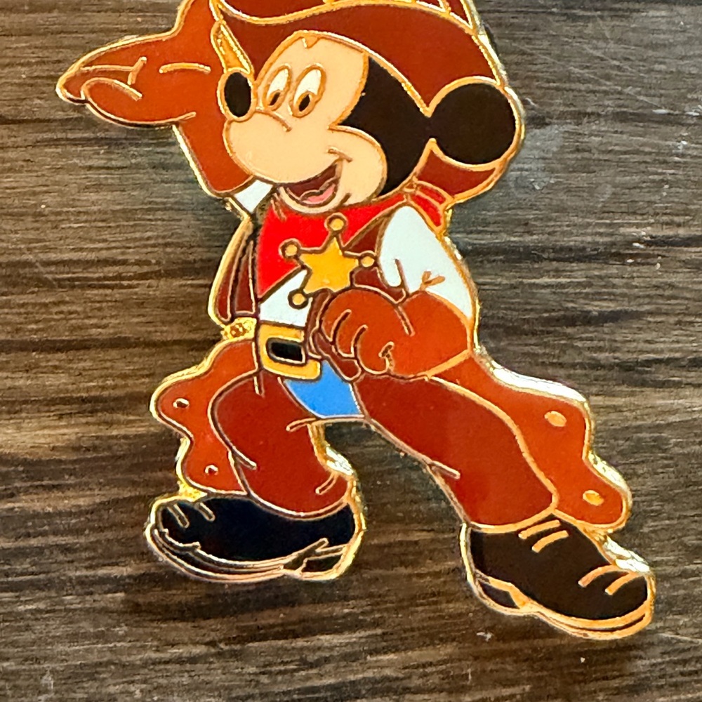 Disney Mickey Mouse Cowboy Pin 2004 in Brown, Red, Blue, Black, Gold